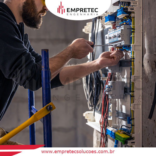 Serviços Elétricos